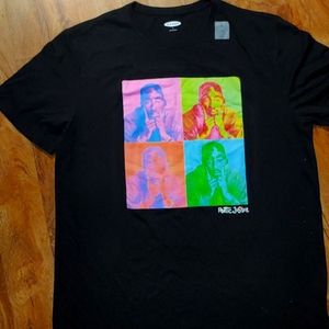 Lot of one Tupac shirt and one exhibition pac/big